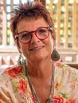 Author Chrissy Guinery